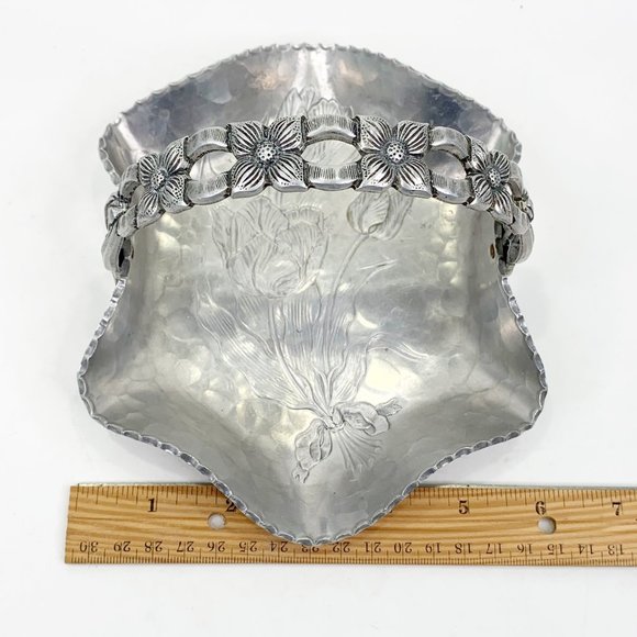 Vintage Rodney Kent Basket Hand Hammered Aluminum No. 429 Floral Tulip 1950s MCM - Picture 9 of 12